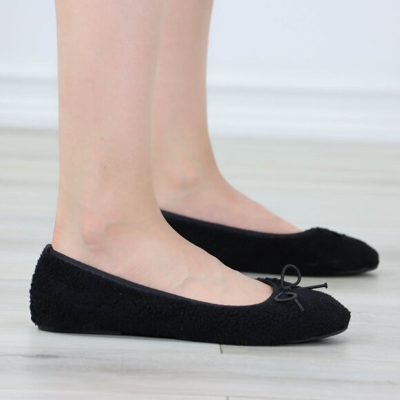 Black Flat Slip On Comfort Shoes Sherpa - Picture 5 of 13